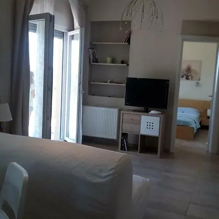 Pinewood 2 Apartment